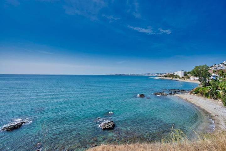 Sea Blue Apartment - Frente Al Mar Benalmádena Zewnętrze zdjęcie